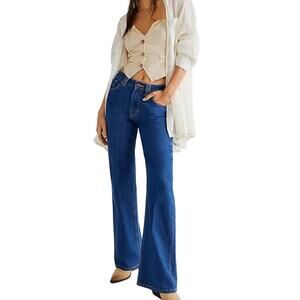 Free People Ava High Rise Boot Cut Jeans in Timeless Blue size 31